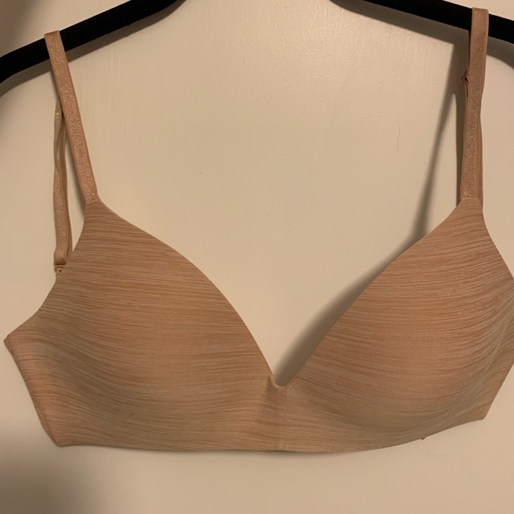 Victoria Secret Heathered Tan No-Wire Bra 32D